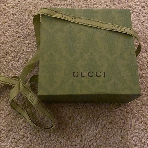 Gucci Butterfly Belt Black Leather - Picture 4 of 10